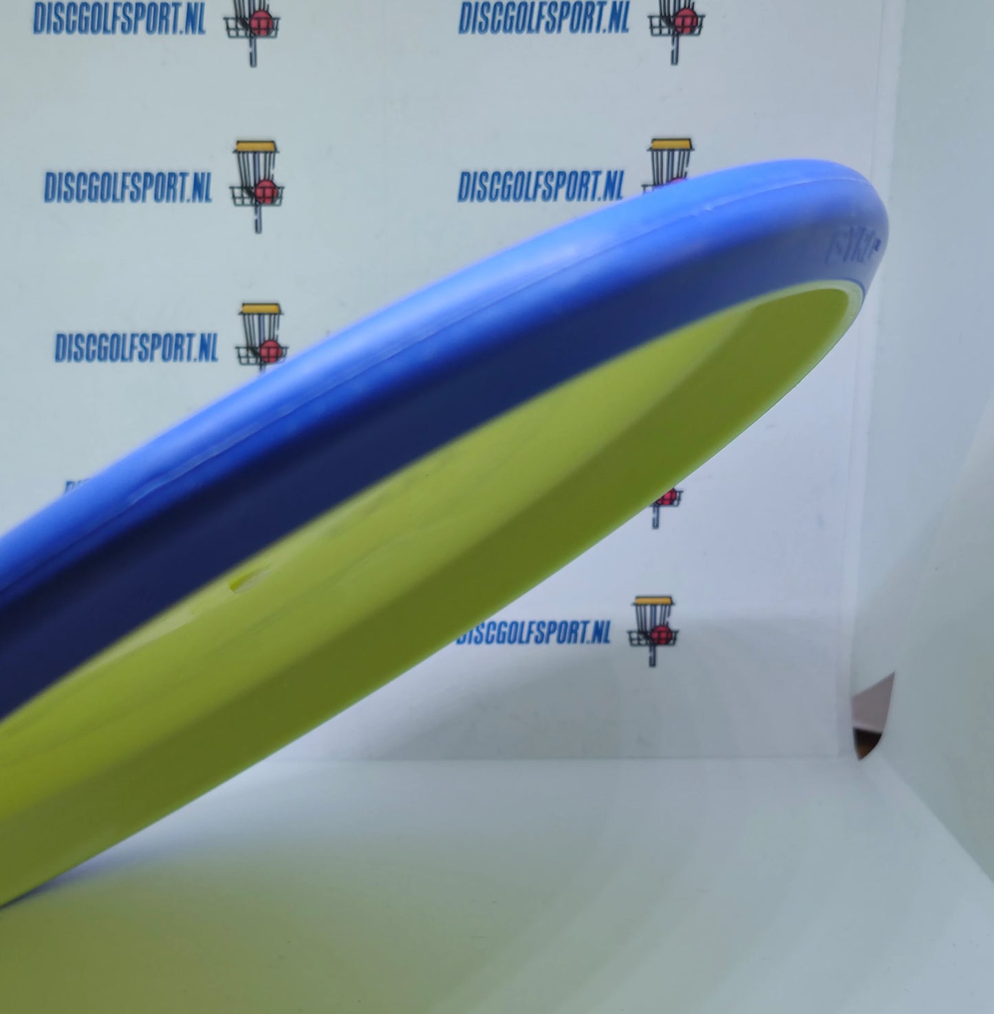 MVP envy_electron_geel_zijkant